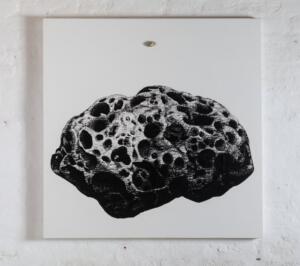 Ivan Barlafante, Per quanto sta in me, 2020, pietra, carboncino e carta su tela, 100 x 100 cm