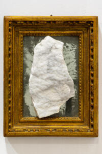 Ivan Barlafante, Nella mia desolante condizione di diseredato io possiedo, 2022, tecnica mista, 34 x 27 x 7 cm