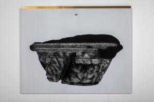 Ivan Barlafante, Sono, 2021, carboncino, ottone, pietra, tulle, carta, legno smaltato, 145 x 181 x 6 cm